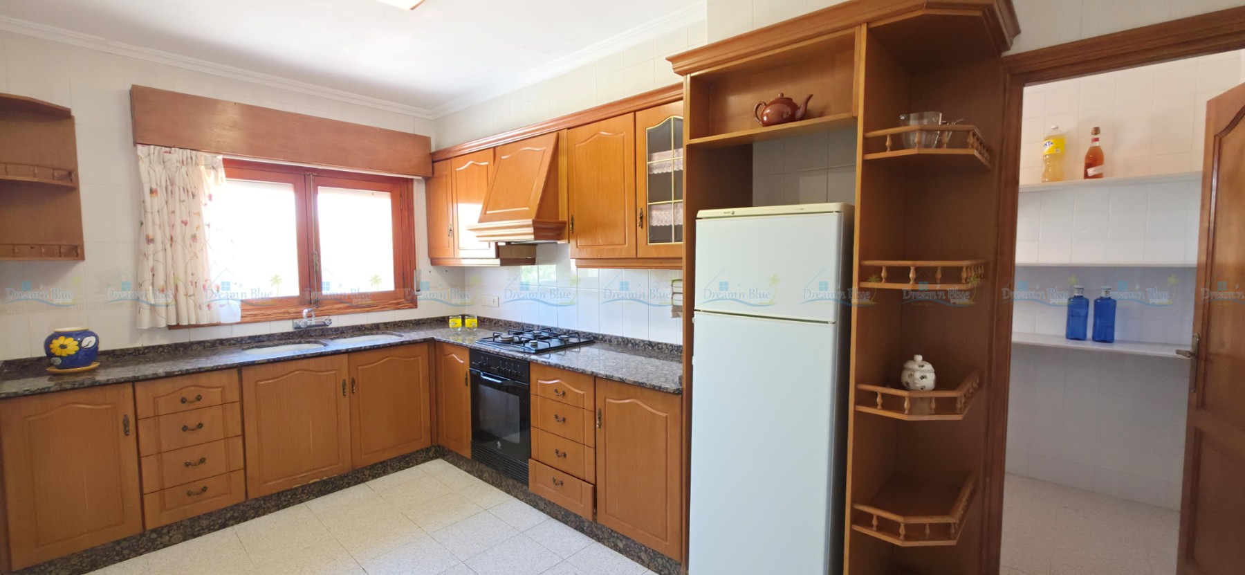 Villa for sale in Ontinyent