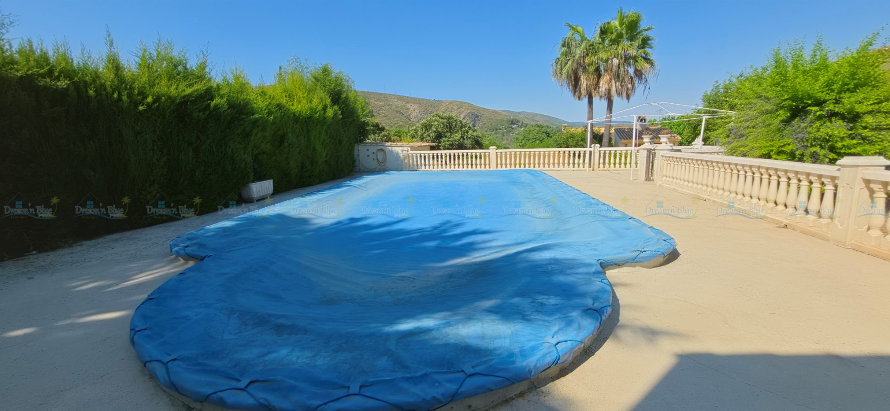 Villa for sale in Ontinyent