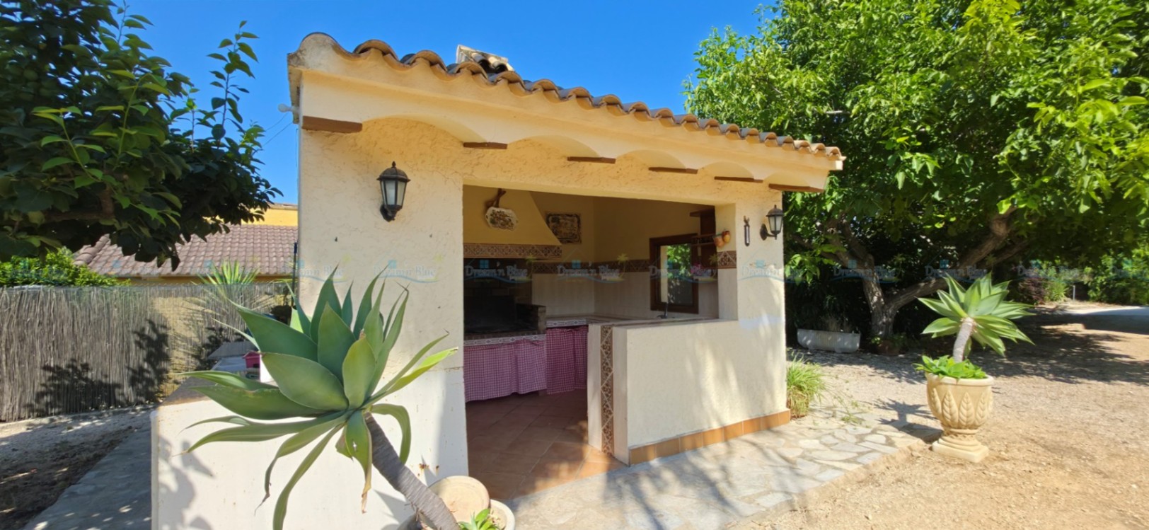 Villa for sale in Ontinyent