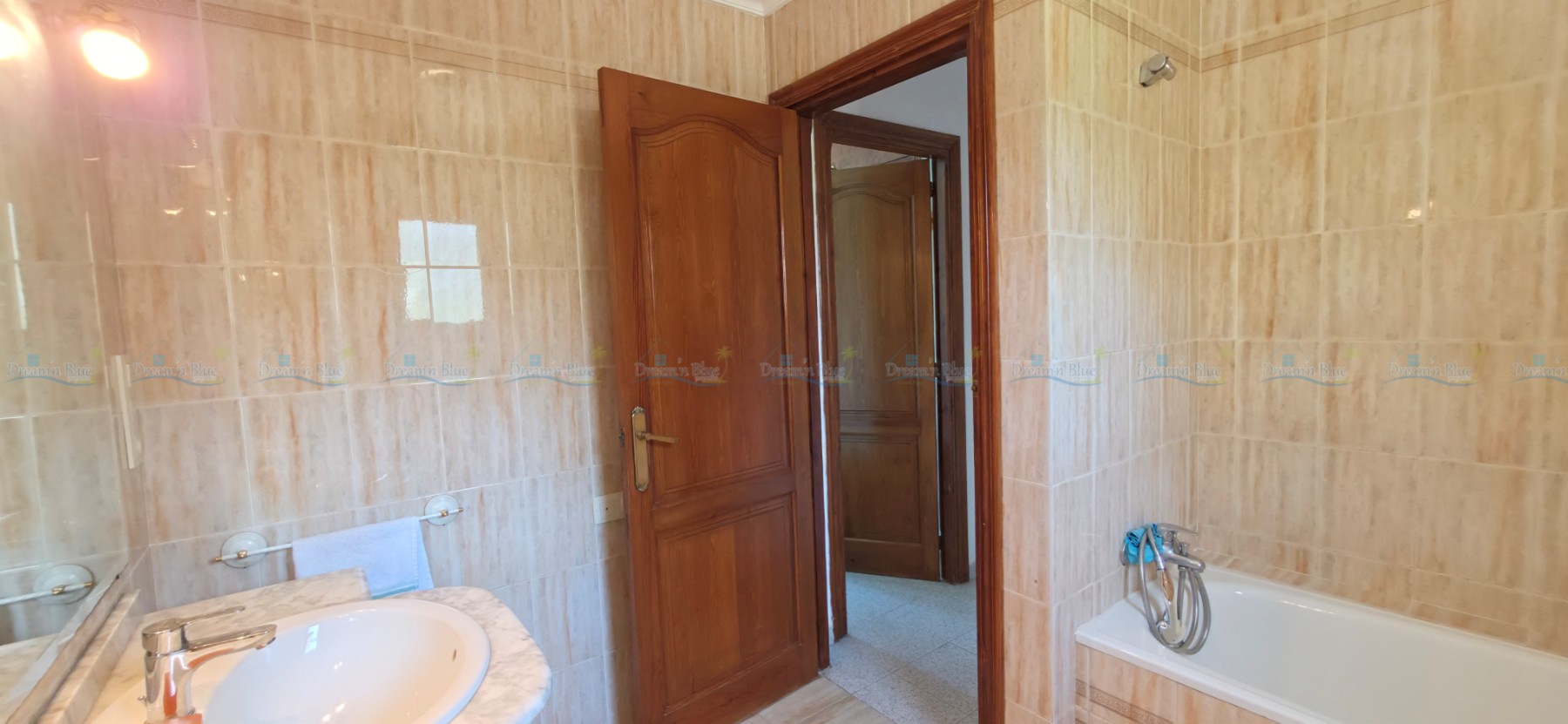 Villa for sale in Ontinyent