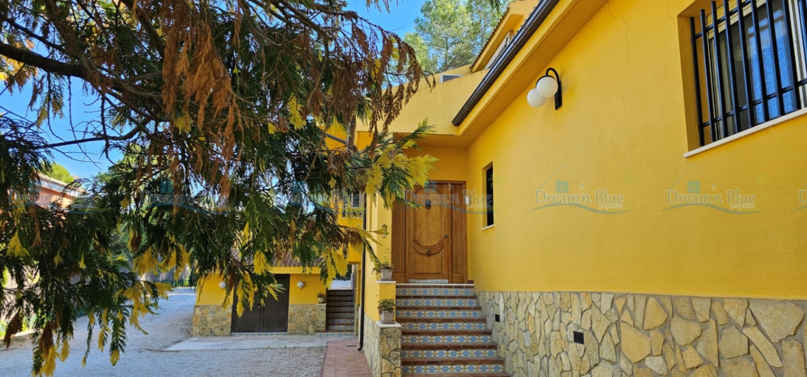 Villa for sale in Alcoy