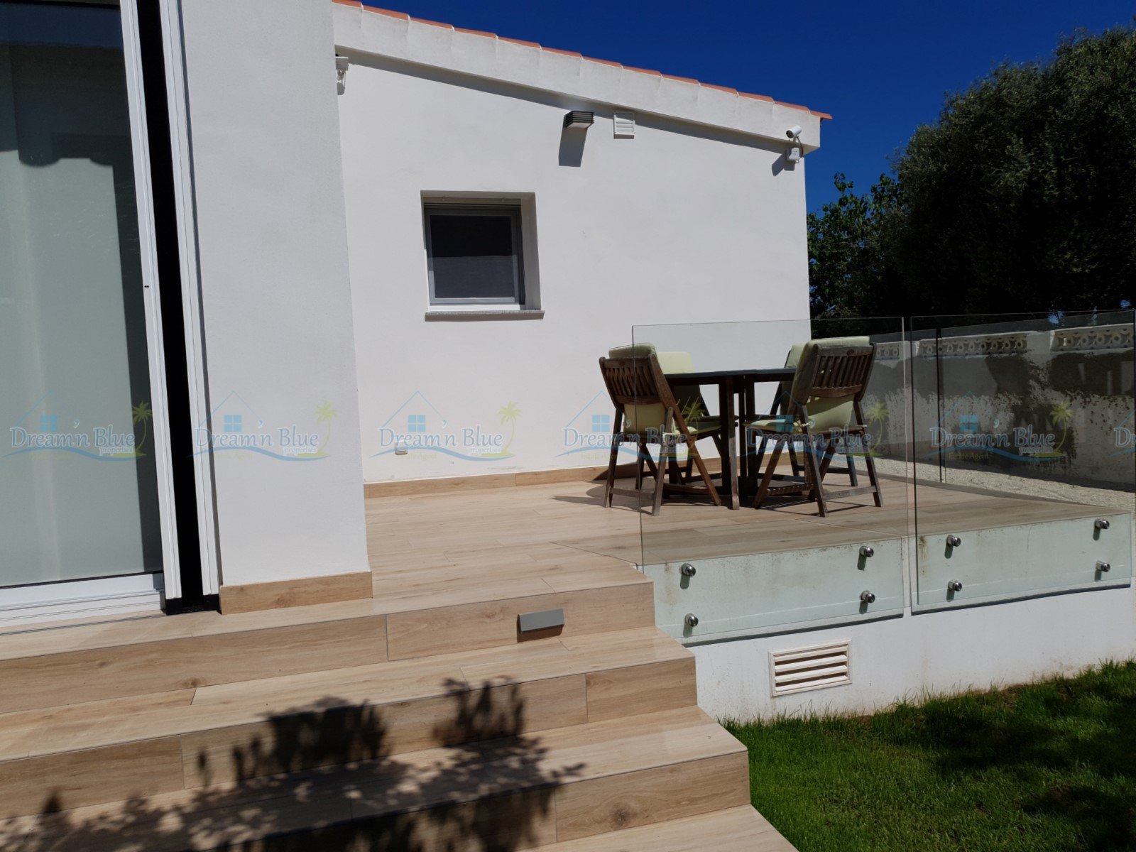 Seasonal Let in Denia