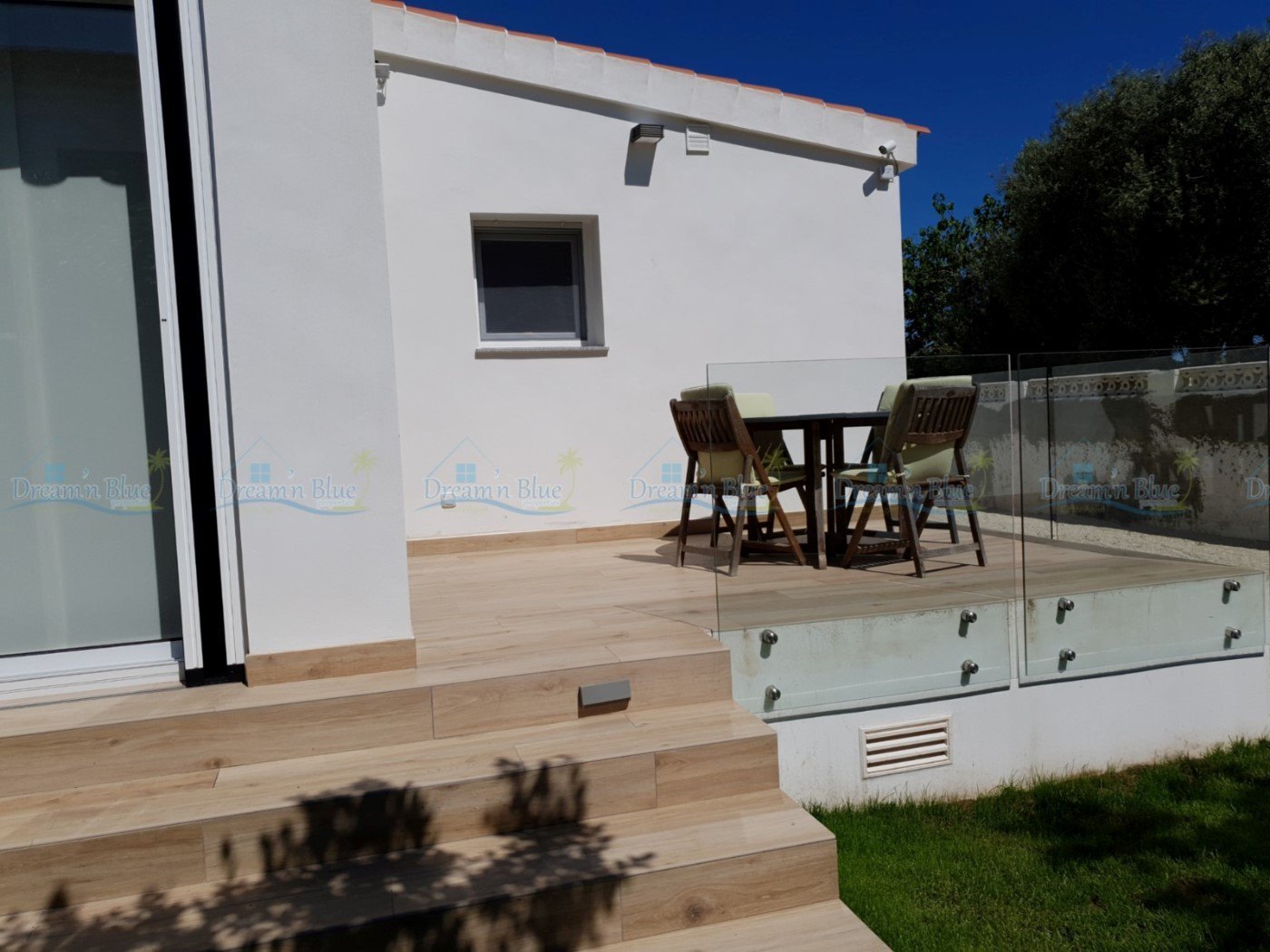 Seasonal Let in Denia