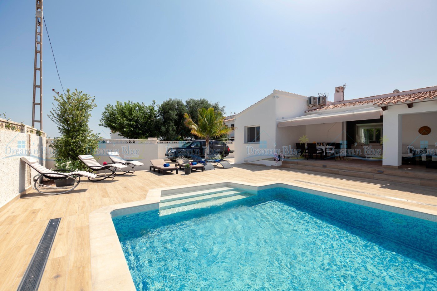 Seasonal Let in Denia