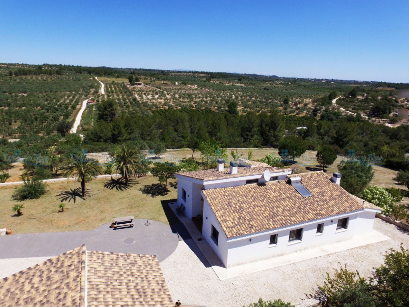 Villa for sale in Enguera