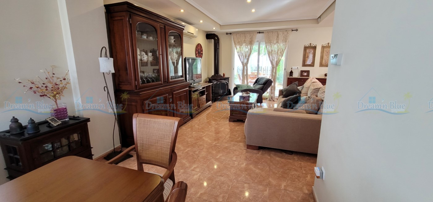 Villa for sale in Benimarfull (Alicante)