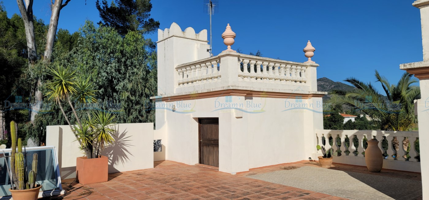 Villa zu verkaufen in Gandia